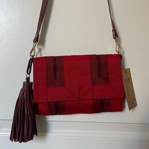 Clever Carriage Company Mykonos Crossbody Bag